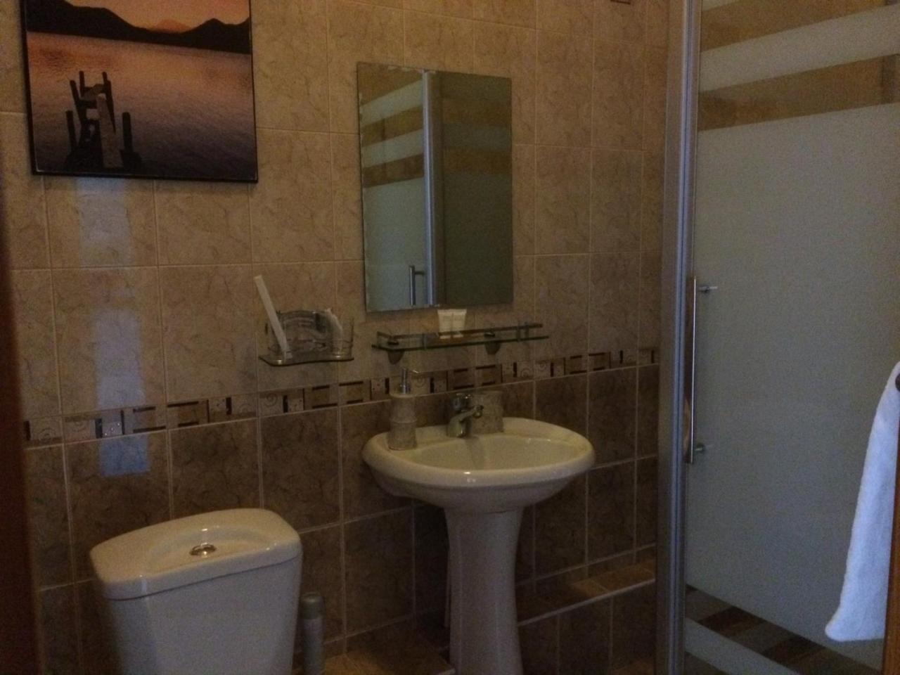 Altyn Adam Hotel Pavlodar Esterno foto